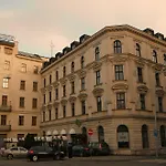 Slavia 호텔 4*