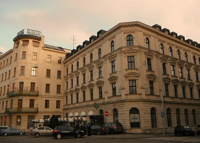 Slavia Hotell 4*