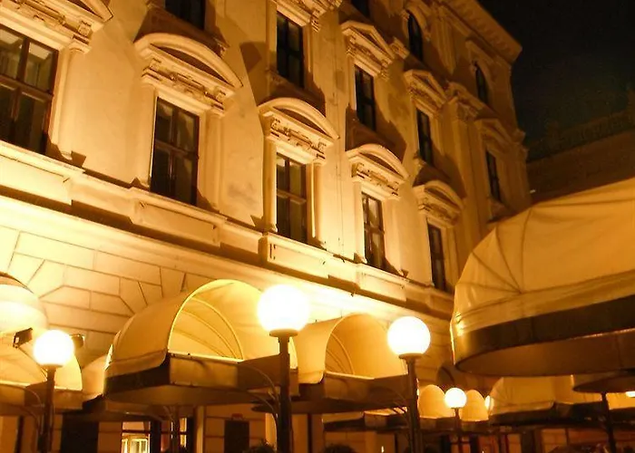 Hotell Slavia 4*