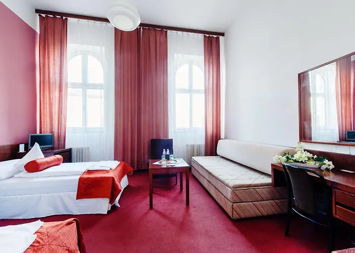 Slavia Hotell 4*