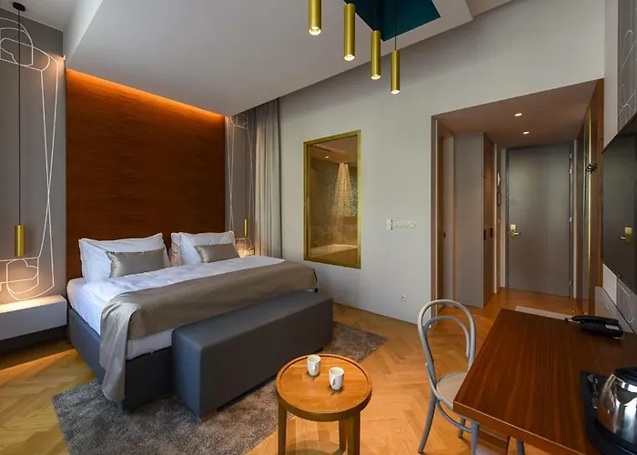 Hotell Slavia 4*